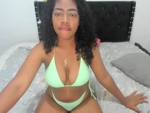 rossy_hot1's webcam