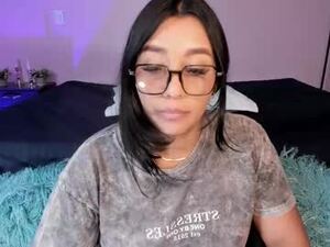 rosyejones's webcam
