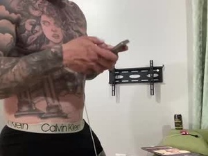 rowdyromero's webcam