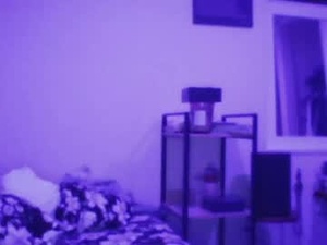 rrraaajjjjjjjjj's webcam