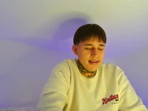 ryan_blake1's webcam