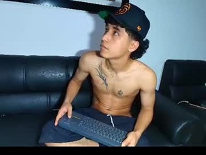 ryan_g77's webcam