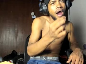 ryan_smith_x's webcam