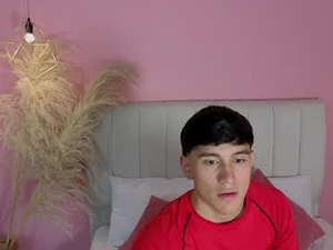 ryan_valentino's webcam