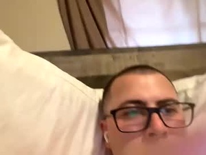 ryguy48's webcam