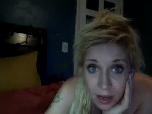 ryliemadison4u's webcam