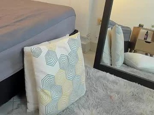 saamanta_rosee's webcam