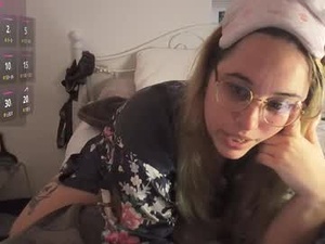 sadgirlsocial's webcam