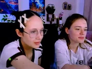 sadie_peach's webcam