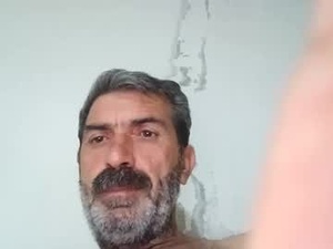 sahin126829's webcam