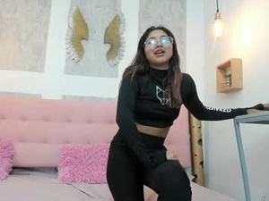 samantha_fox8's webcam