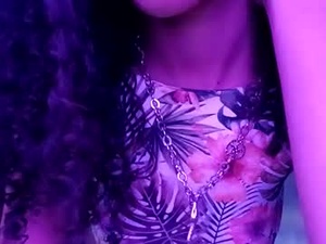 samisami132850's webcam