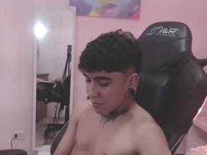 santiabader_os's webcam