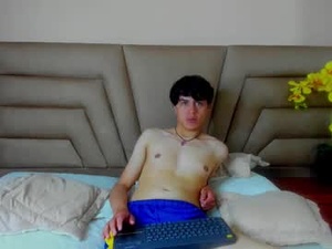 santy_myles's webcam