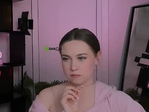 sarah_foxy1's webcam