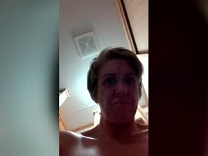 savage_slut69's webcam