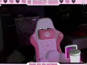scarletneon's webcam