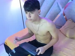 sebas_pretty7's webcam