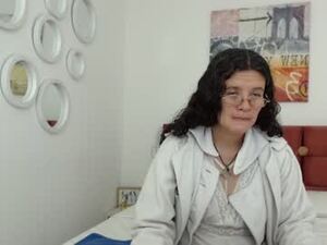 sereneclarks_'s webcam