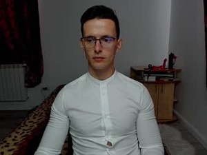sexxymuscles4u's webcam