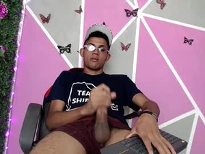 sexy__latin_cum's webcam