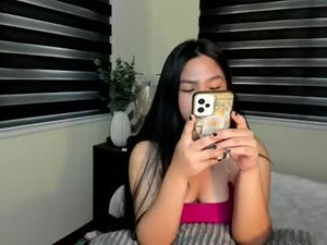sexy_scarlet19's webcam
