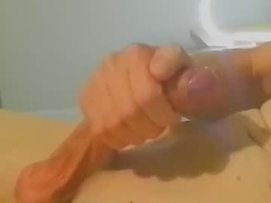 sexyfireman137570's webcam