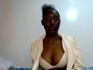 sexylucia5's webcam