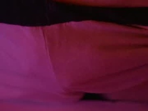 sexywarrior_'s webcam