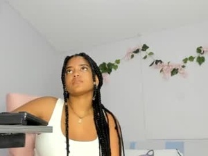 sharlot_evans_'s webcam