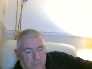 she52's webcam