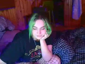 shroomywitch's webcam