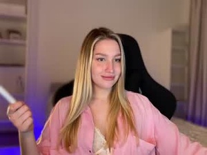 shy_bee's webcam
