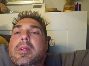 sickb0y_79's webcam