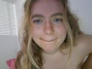 sillygoose1014's webcam