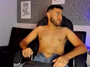 simon_braxton's webcam
