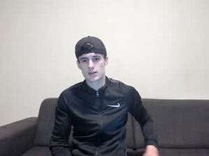 skinnyguywithbigd's webcam