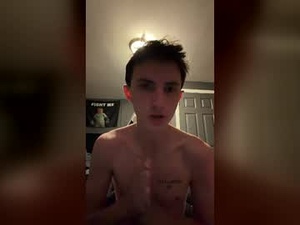 skinnyry's webcam