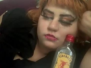 skylercasta's webcam