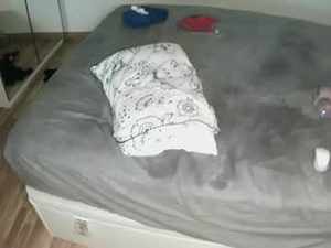 slutbottombcn's webcam