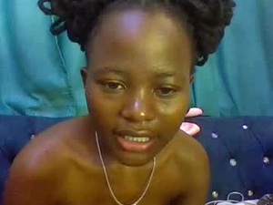 slutty_charmz's webcam