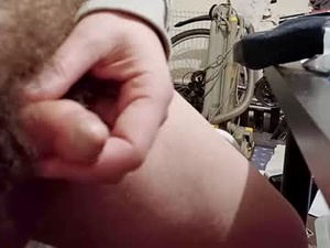 smallhairyuncut's webcam