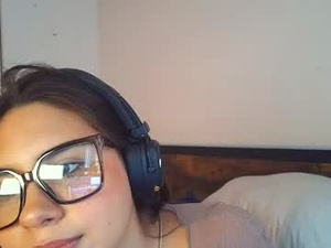 sofia_bloom8's webcam