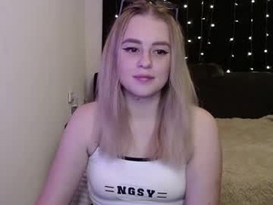 sofia_rosemary's webcam