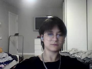 softtempt_isla's webcam