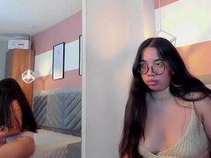 sophi_collins_'s webcam