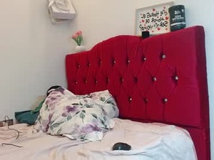 sophia_sweet_dirty's webcam