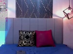 sophie_sweet8's webcam