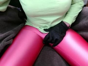 sparky44483's webcam