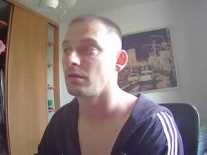 spike21fantasti978506's webcam